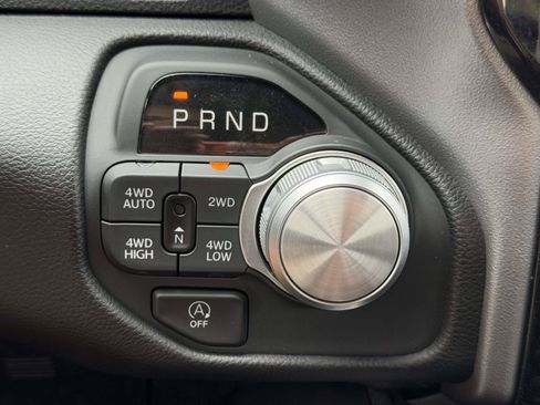 Used 2025 RAM 1500 Laramie w/ Sport Appearance Package AWD/4WD image 26