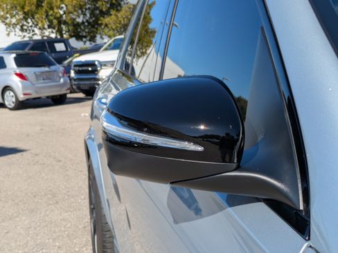 Used 2025 Mercedes-Benz GLE 53 AMG AMG GLE 53 image 12