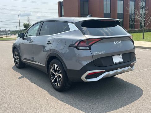 Used 2024 Kia Sportage EX FWD image 5