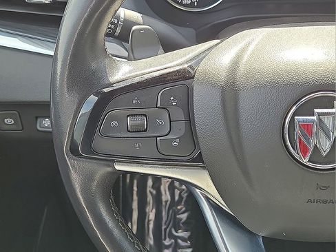 Used 2024 Buick Enclave Premium image 19