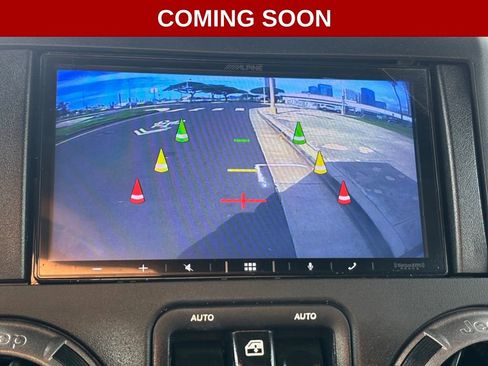 Used 2018 Jeep Wrangler Unlimited Sport S image 18