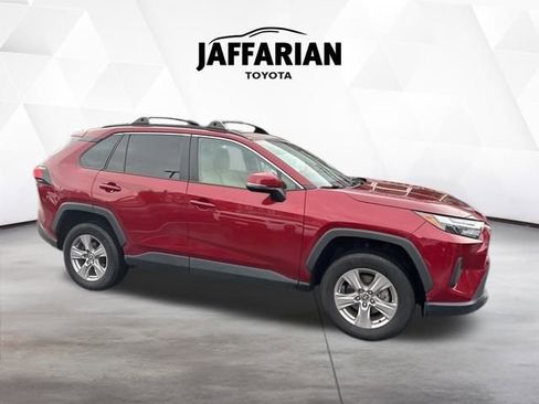 Used 2023 Toyota RAV4 XLE image 1