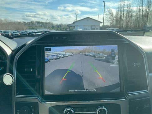 Used 2022 Ford F250 Lariat w/ Chrome Package image 24