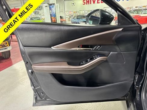 Used 2022 MAZDA CX-30 AWD 2.5 S w/ Premium Package image 12