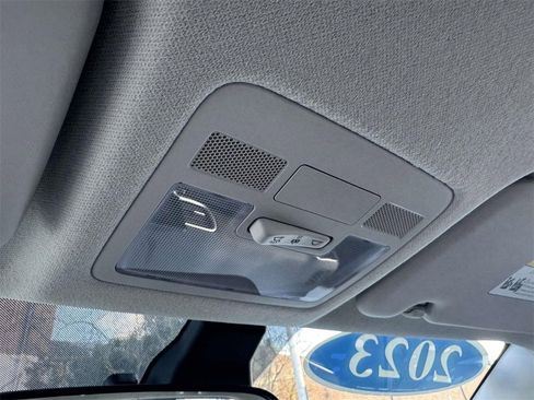 Certified 2023 Hyundai Venue SE image 29