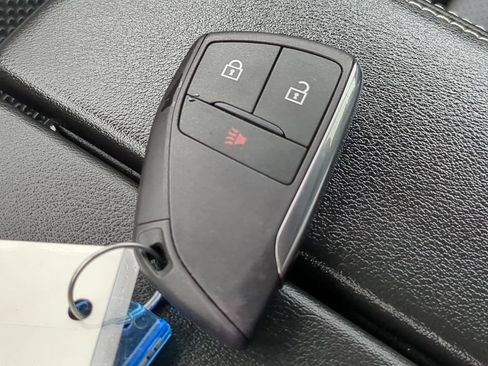 Used 2024 Buick Envision Sport Touring AWD/4WD image 31