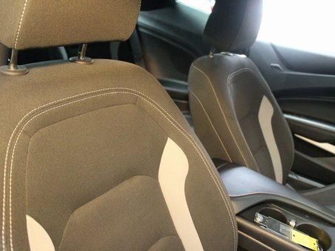 Used 2020 Chevrolet Camaro LT image 11