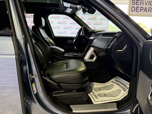 Used 2019 Land Rover Range Rover HSE image 54