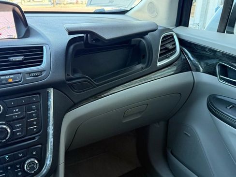 Used 2013 Buick Encore Premium image 20