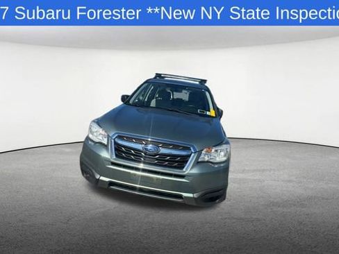 Used 2017 Subaru Forester 2.5i w/ Alloy Wheel Package AWD/4WD image 3