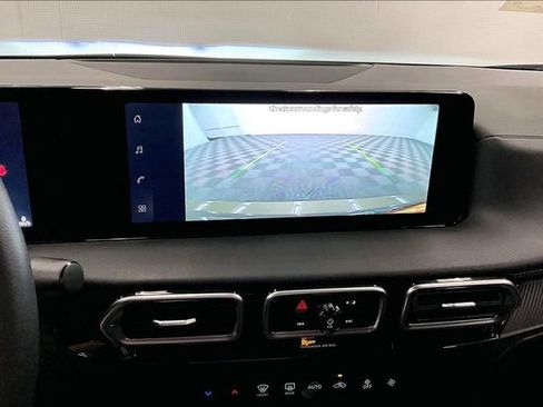 New 2026 Nissan Sentra SV FWD image 25