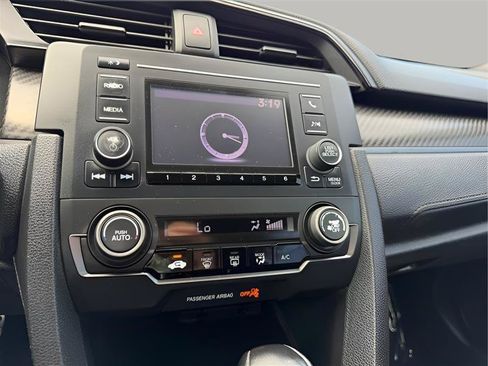Used 2018 Honda Civic Sport image 35