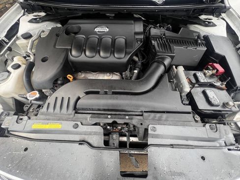 Used 2012 Nissan Altima 2.5 SL w/ 2.5SL Pkg FWD image 18