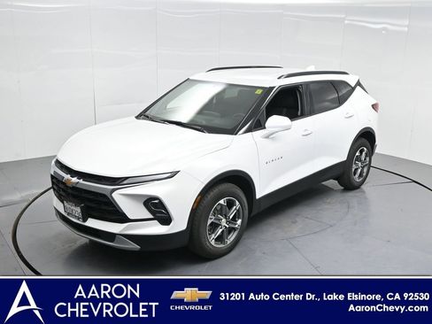 New 2025 Chevrolet Blazer LT w/ Convenience Package FWD image 50