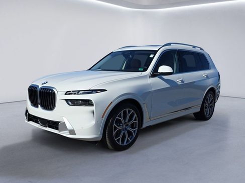 New 2026 BMW X7 xDrive40i image 7