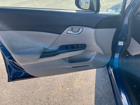 Used 2013 Honda Civic LX image 27
