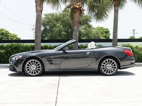 Used 2020 Mercedes-Benz SL 450 image 4