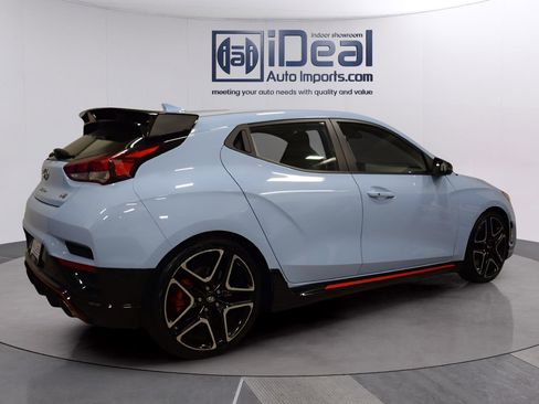 Used 2021 Hyundai Veloster N image 4