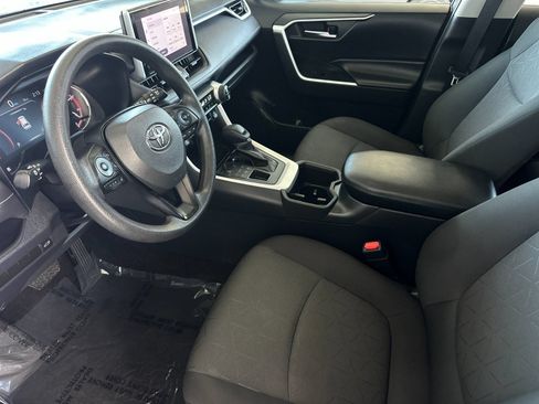 Used 2023 Toyota RAV4 XLE w/ Convenience Package AWD/4WD image 9