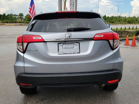 Used 2021 Honda HR-V EX-L image 6