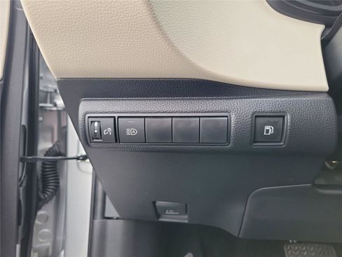 Used 2026 Toyota Corolla LE FWD image 21