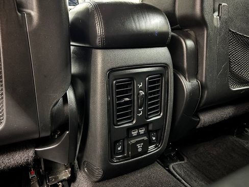 Used 2019 Dodge Durango GT AWD/4WD image 21
