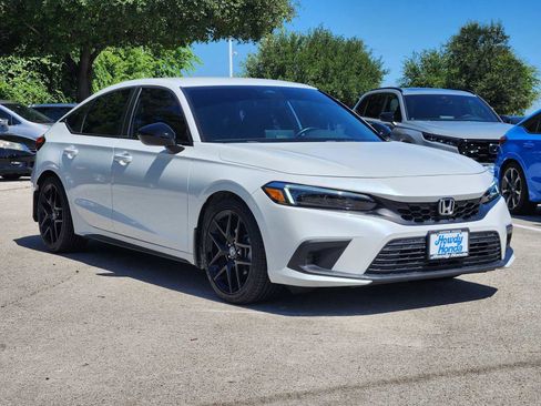 Certified 2024 Honda Civic Sport image 3