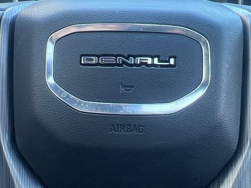 Used 2023 GMC Sierra 1500 Denali Ultimate image 11