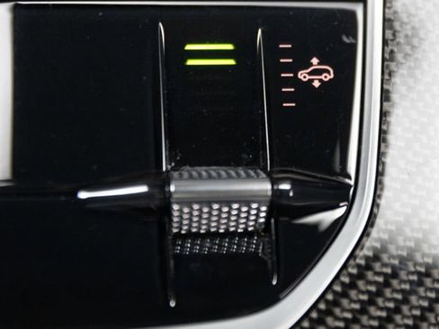 Used 2024 BMW X7 M60i w/ Executive Package image 22