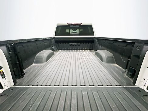 Used 2024 GMC Sierra 2500 AT4 w/ AT4 Premium Plus Package AWD/4WD image 28