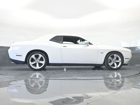 Used 2018 Dodge Challenger R/T image 56
