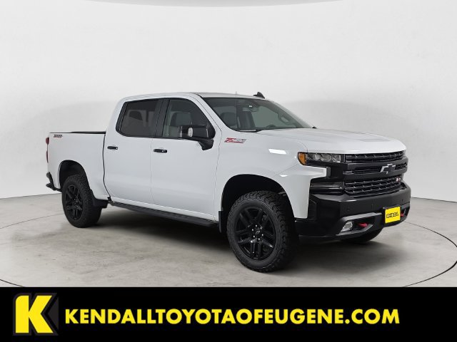 Used 2021 Chevrolet Silverado 1500 LT Trail Boss w/ Convenience Package II AWD/4WD image 3
