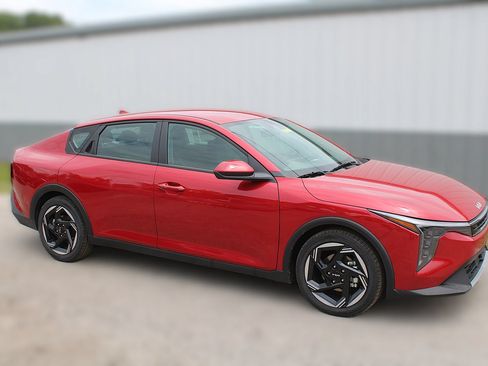 Certified 2025 Kia K4 EX FWD image 4