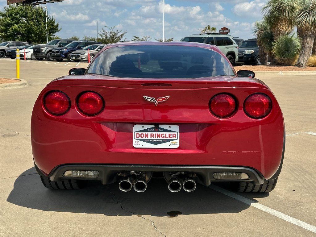 Used 2011 Chevrolet Corvette Grand Sport w/ Preferred Equipment Group RWD image 4