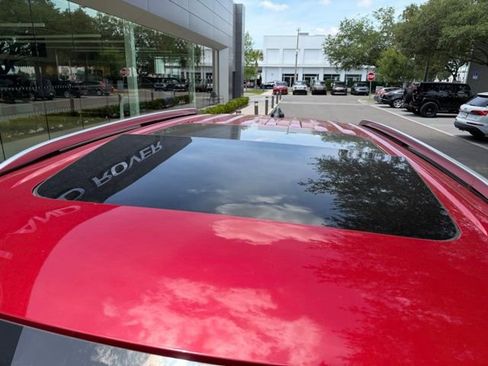 Used 2025 Ford Explorer Platinum RWD image 5
