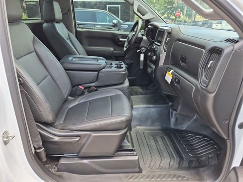 Used 2021 Chevrolet Silverado 1500 W/T RWD image 19