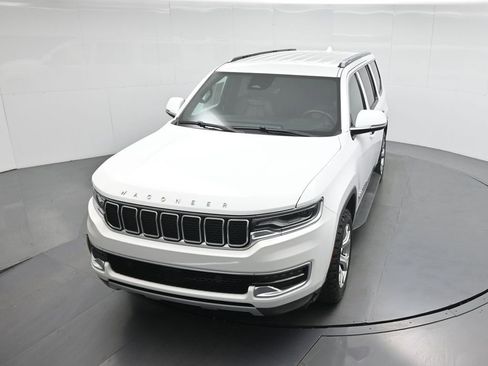 Used 2022 Jeep Wagoneer Series II image 37