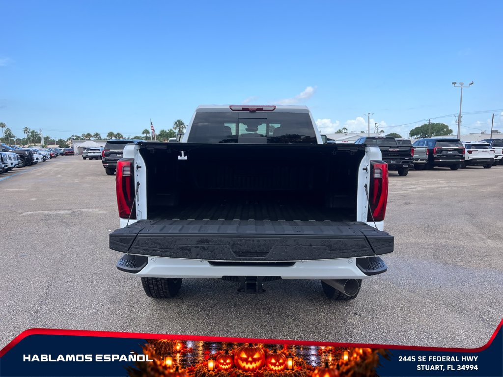 New 2026 GMC Sierra 2500 Denali Ultimate AWD/4WD image 16