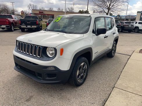 Used 2015 Jeep Renegade Sport w/ Power & Air Group image 7