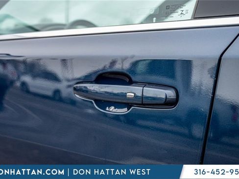 Used 2023 Chevrolet Traverse LS w/ Safety Package image 27