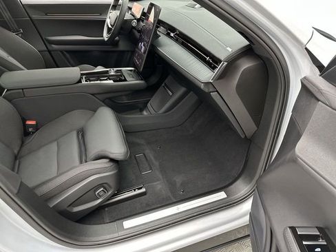 Used 2025 Polestar Polestar 3 image 24