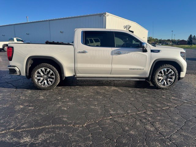 Used 2022 GMC Sierra 1500 Denali w/ Denali Reserve Package AWD/4WD image 7