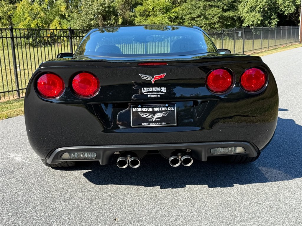 Used 2007 Chevrolet Corvette Coupe w/ Preferred Equipment Group RWD image 36