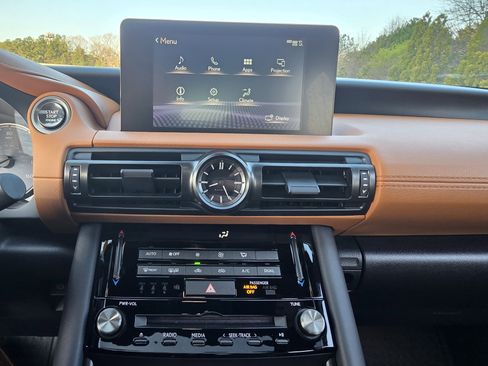 Used 2025 Lexus IS 350 F Sport image 16