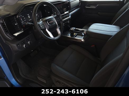 Used 2023 GMC Sierra 1500 Elevation AWD/4WD image 10