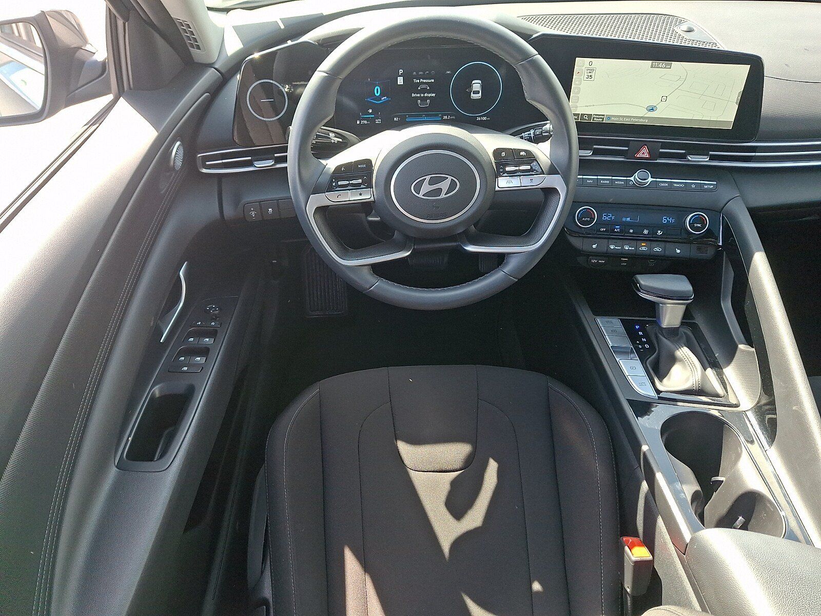 Certified 2024 Hyundai Elantra SEL w/ Convenience Package FWD image 12