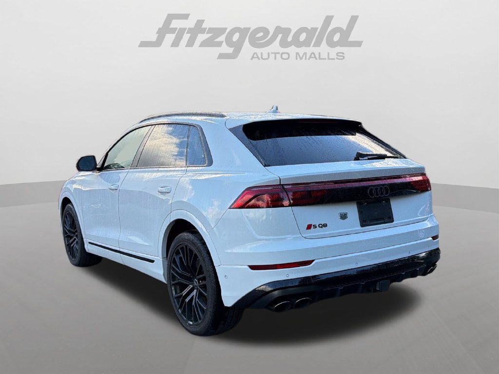 Used 2024 Audi SQ8 Prestige AWD/4WD image 6