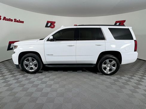 Used 2019 Chevrolet Tahoe LS RWD image 3
