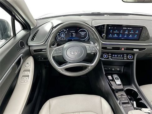 Used 2022 Hyundai Sonata Limited w/ Cargo Package image 11