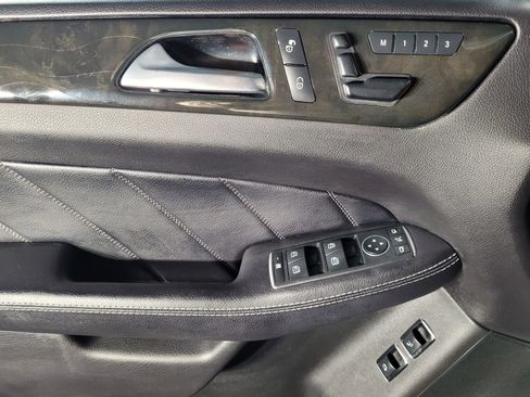 Used 2016 Mercedes-Benz GL 450 GL 450 4MATIC Sport Utility 4D image 18